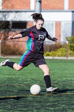 Bild 48 - B-Juniorinnen SV Henstedt-Ulzburg - MTSV Olympia Neumnster : Ergebnis: 0:4